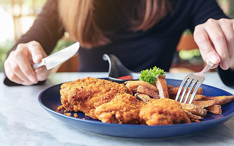 آیا قند و شکر باعث التهاب می شود؟ ارتباط مصرف قند و شکر و التهاب