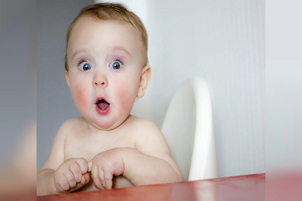 علل، پیشگیری و درمان خانگی سفیدی مو در کودکان